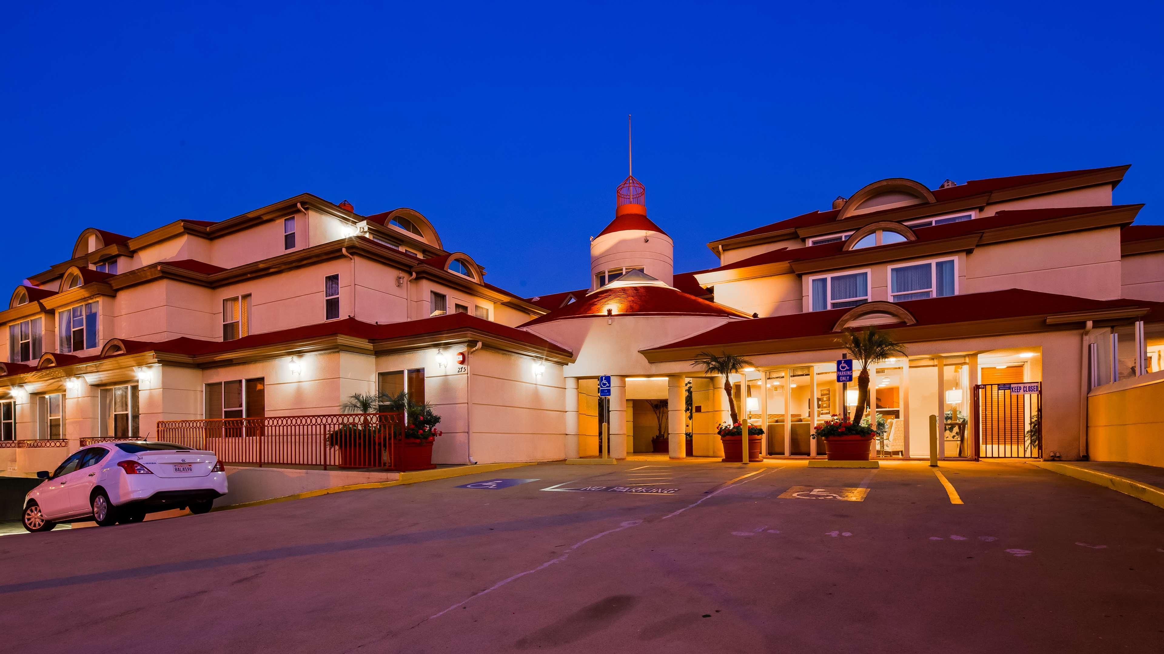 Best Western Plus Suites Hotel Coronado Island Экстерьер фото